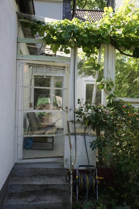 Ruhiges Apartment & Veranda Mit Guter Anbindung Bochum Exterior foto